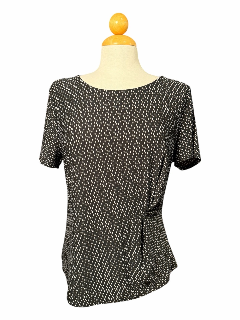 AUW Black Short-Sleeve Top with White Dot Print